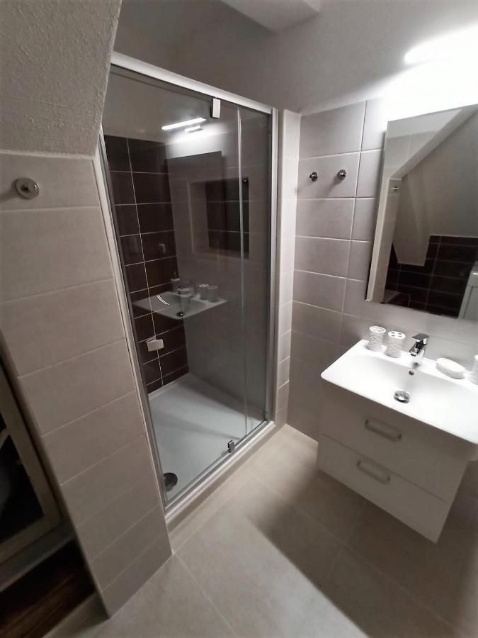 Apartmany U Lva ปราฮากิเต ภายนอก รูปภาพ
