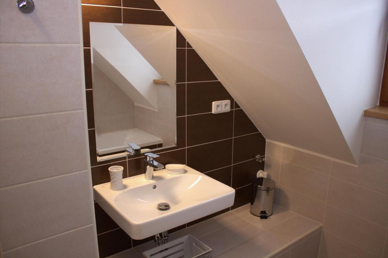 Apartmany U Lva ปราฮากิเต ภายนอก รูปภาพ